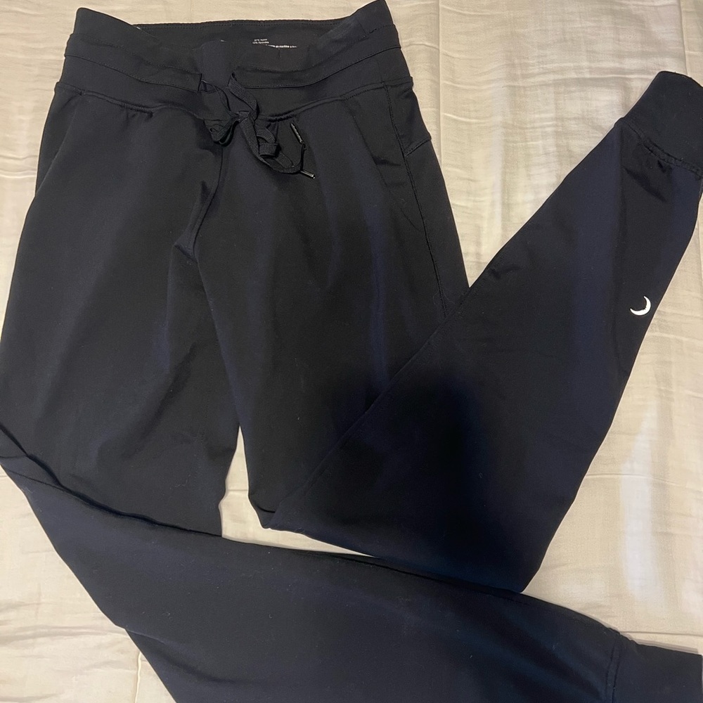 Zyia Ascend Jogger Small